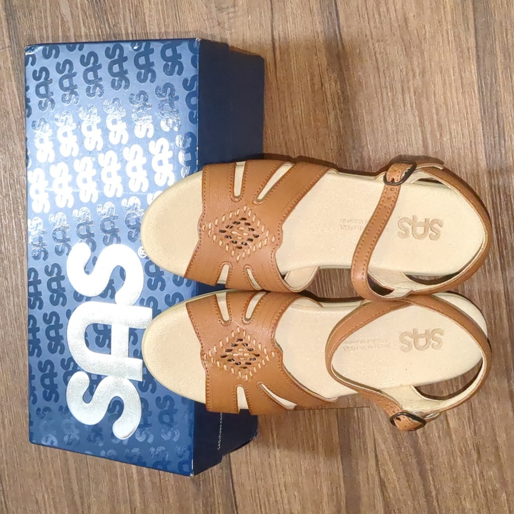 NIB, SAS Huarache Sandals